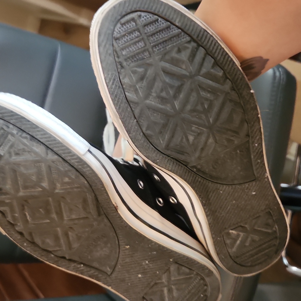 Converse Womens Black High-Top Sneakers - Picture 4 of 5